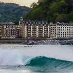 Surfing Etxea - Surf Vandrerhjem San Sebastián