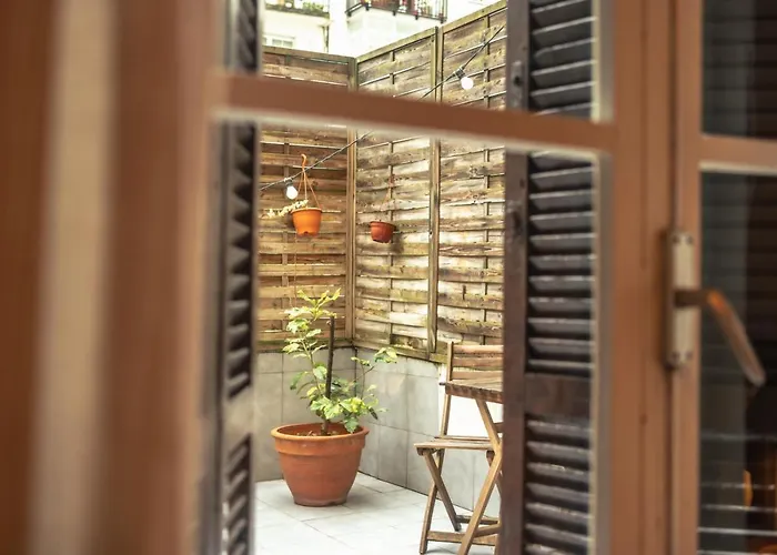 Hostel Surfing Etxea - Surf San Sebastián