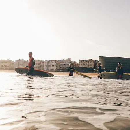 Surfing Etxea - Surf