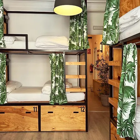 Surfing Etxea - Surf Auberge de jeunesse Saint-Sébastien