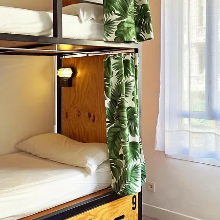 Surfing Etxea - Surf Hostel San Sebastian