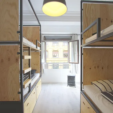 Surfing Etxea - Surf Hostel *