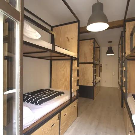 Surfing Etxea - Surf Hostel